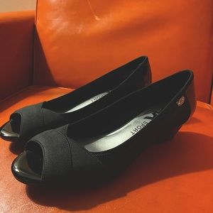 Women’s Ann Klein Sport Open Toe Comfortable Wedges black Slip-On Size 9.5 M